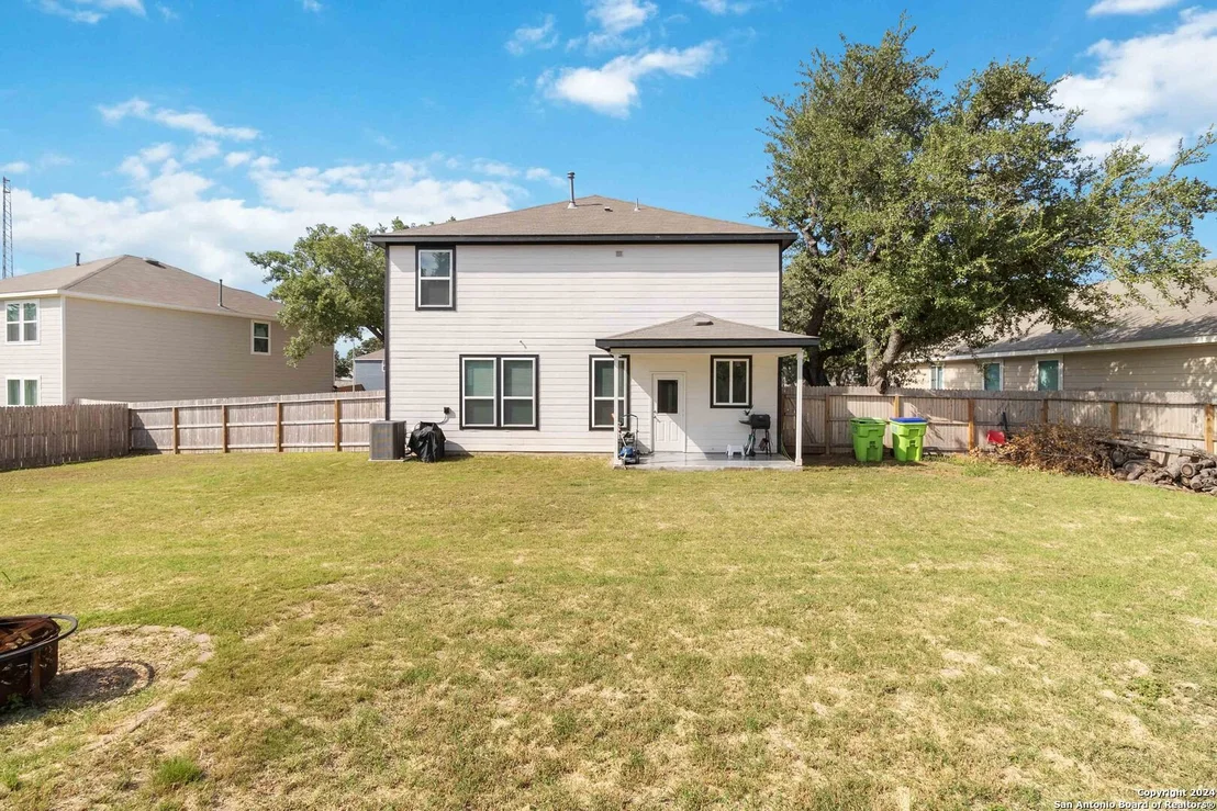 Photo of 13123 SENDERO ROBLE
