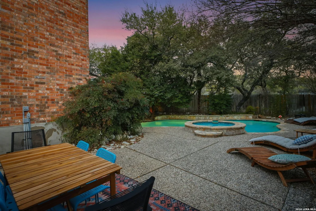 Photo of 14410 Cedar Glade