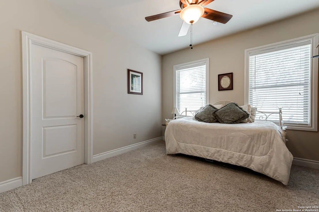 Photo of 10303 TEICH LOOP