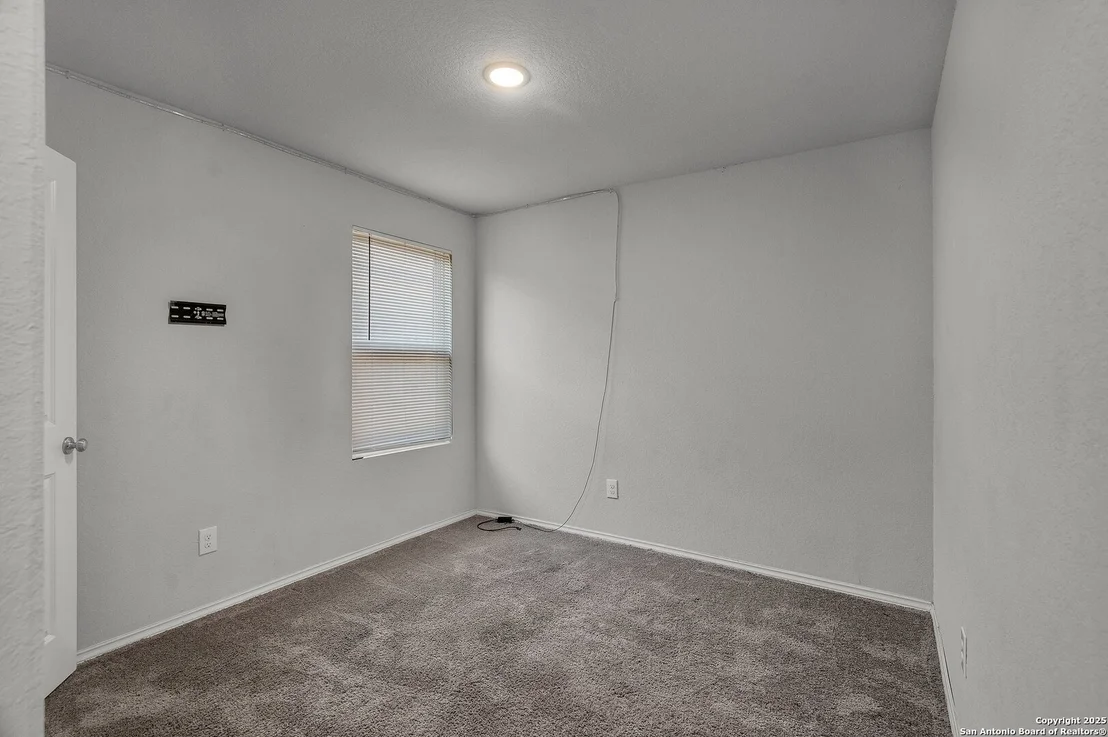 Photo of 4211 VOLCANO WAY