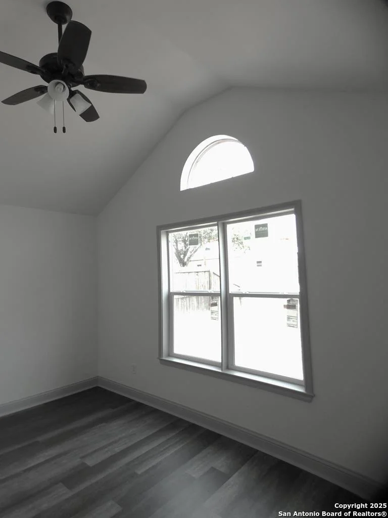 Photo of 506 Hillside Drive