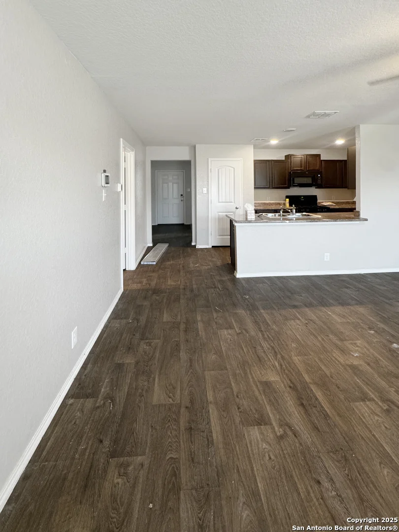 Photo of 8212 Rocky Pebble