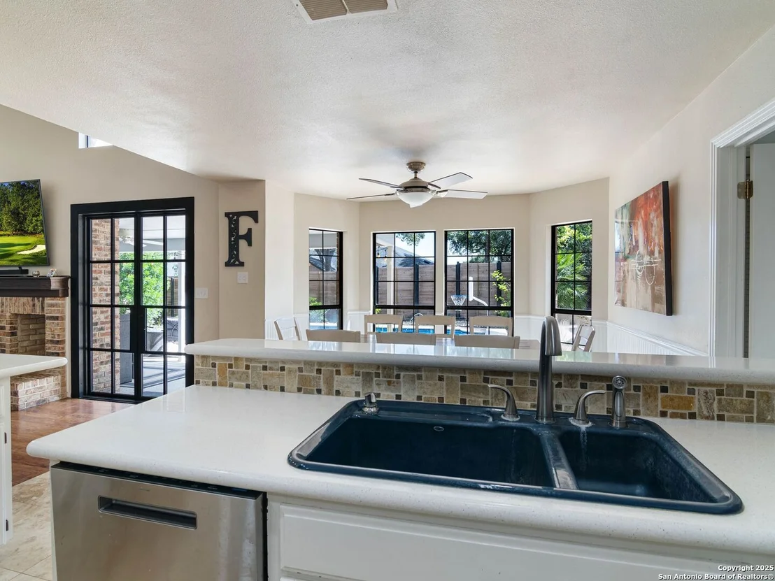 Photo of 13700 Bluffmont