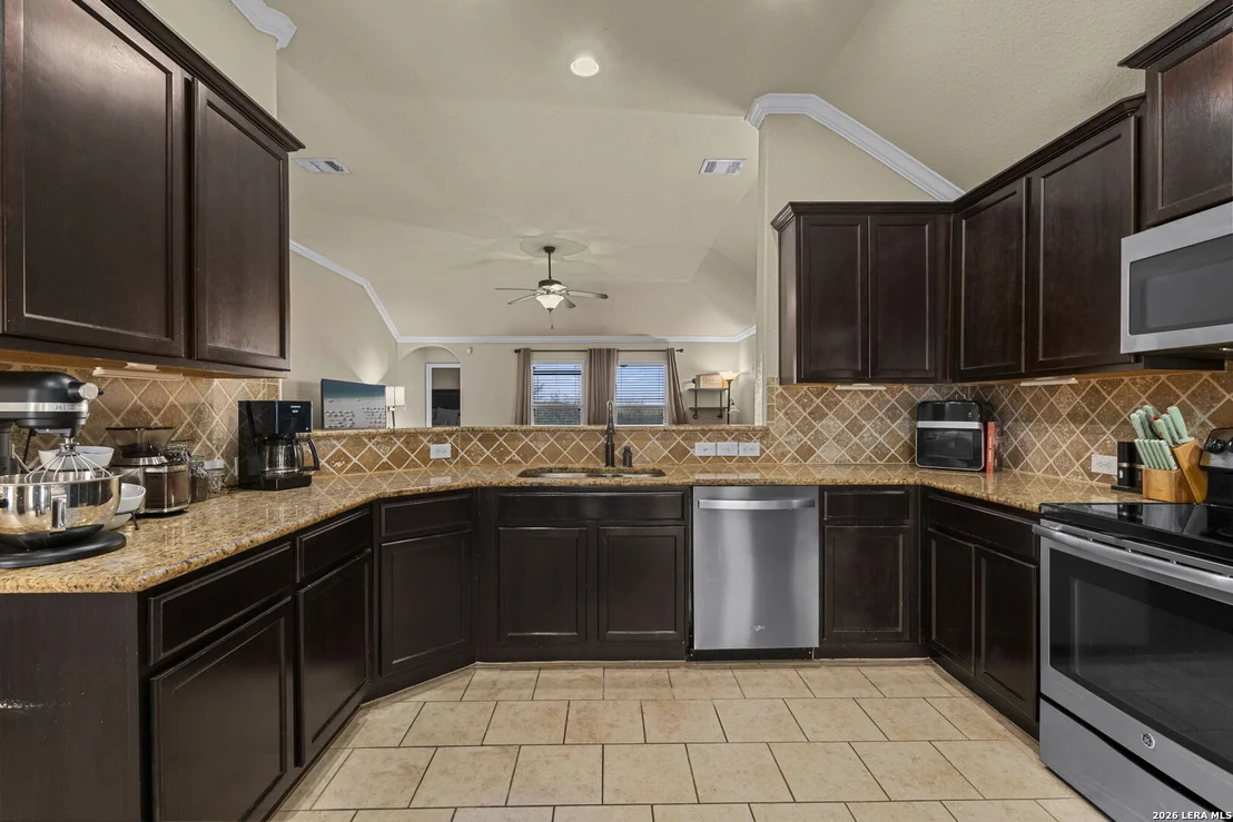 Photo of 235 posey