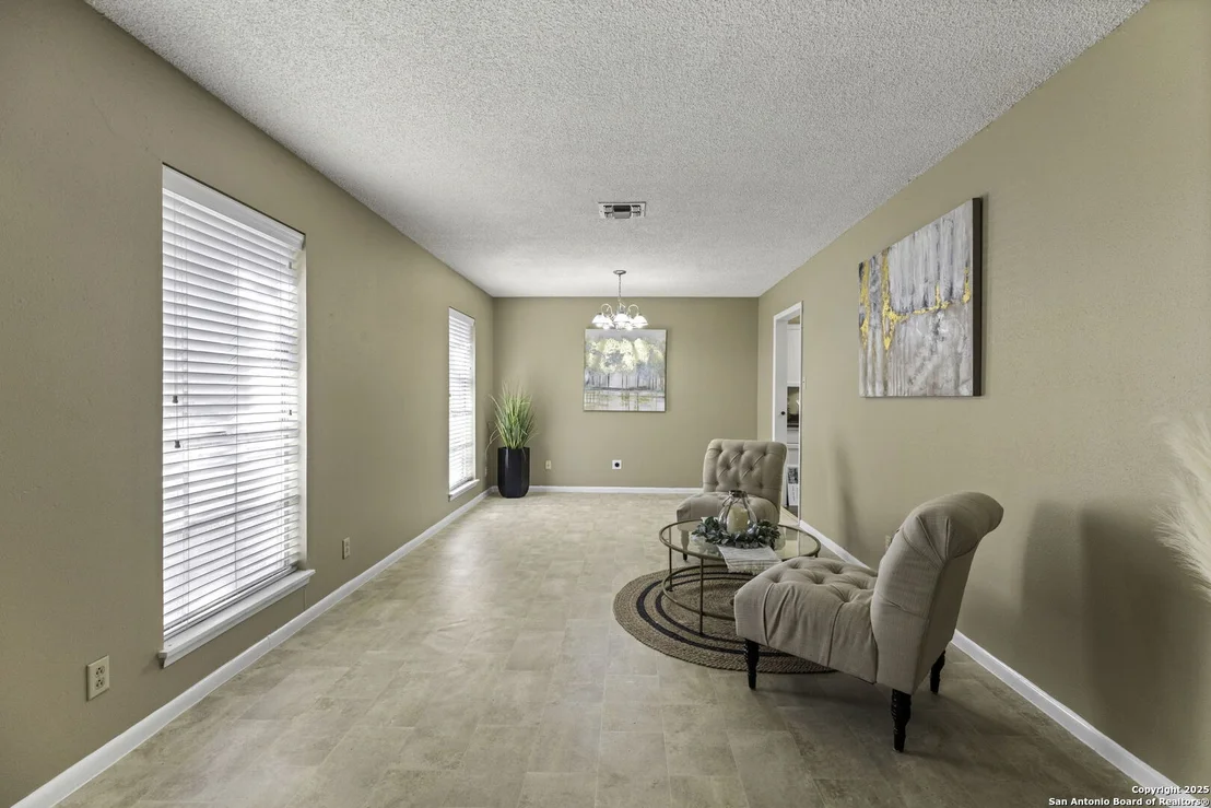 Photo of 112 Suncliff