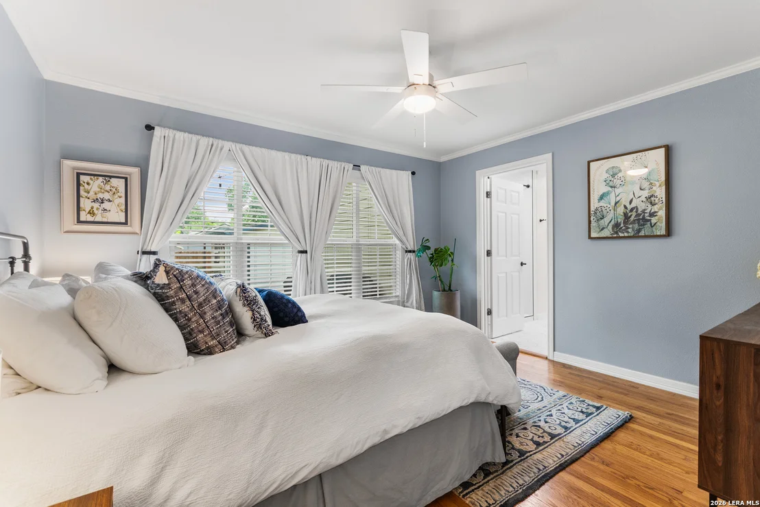 Photo of 318 BREES BLVD