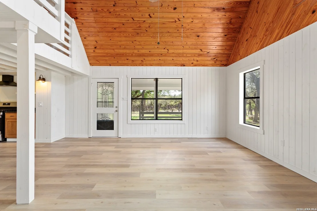Photo of 680 ASPEN RDG