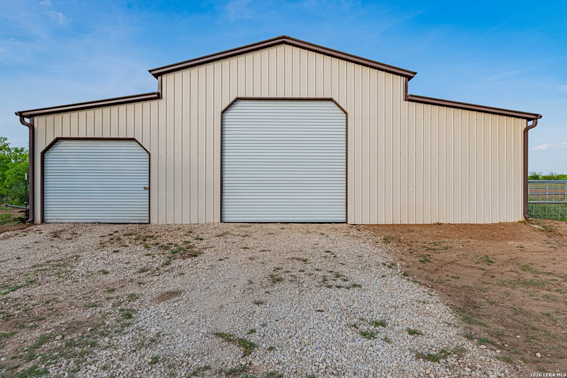 Photo of 819 County Road 356