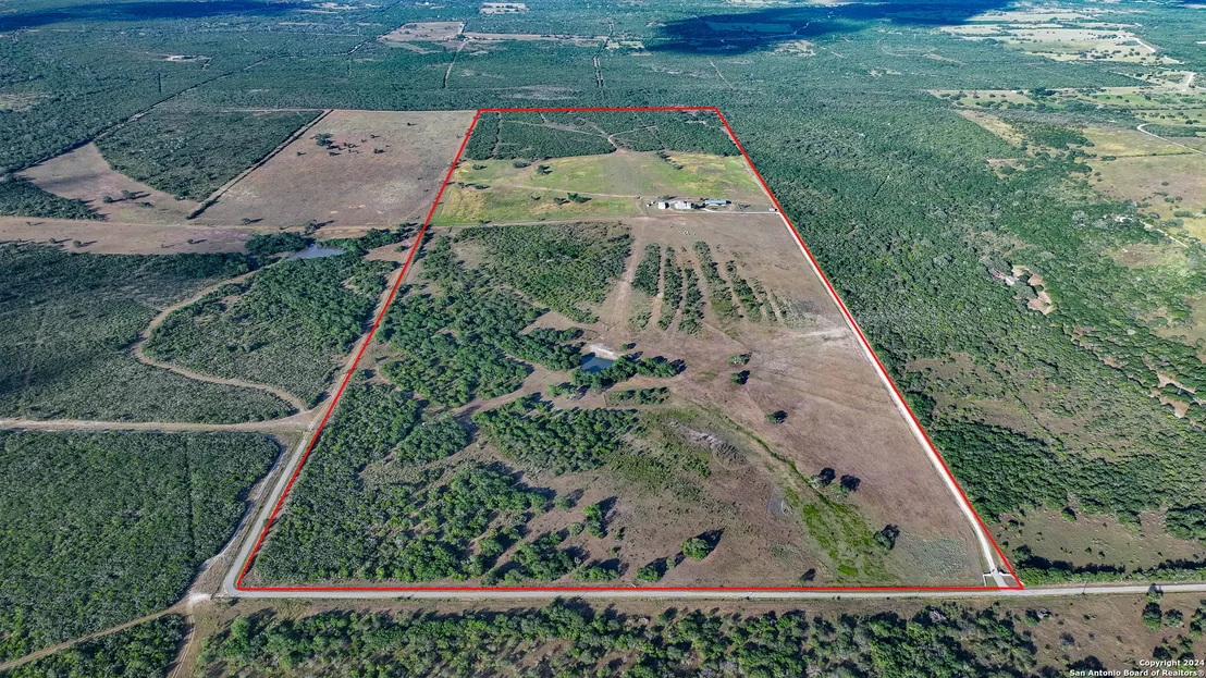 Photo of 6402 County Road 345
