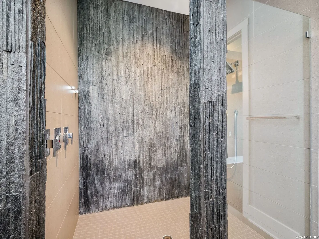 Photo of 8103 Vanity Hill