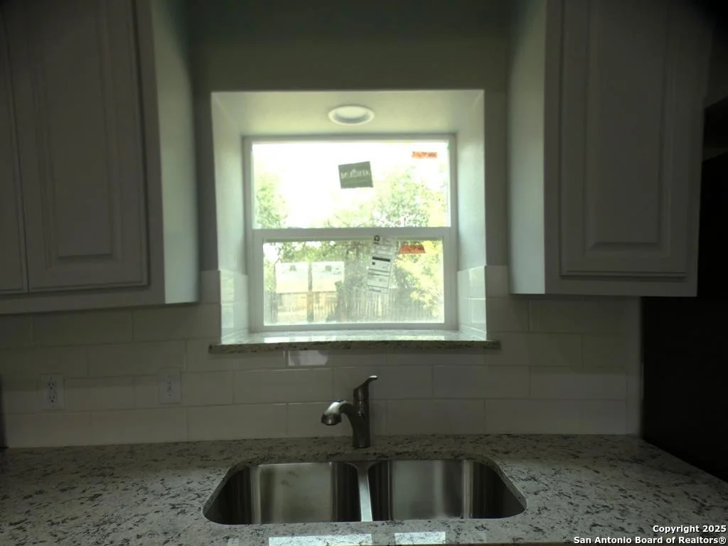 Photo of 506 Hillside Drive