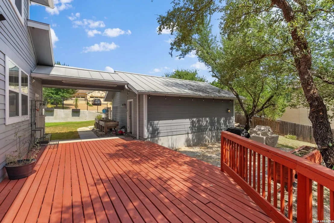 Photo of 15204 PARAKEET ST