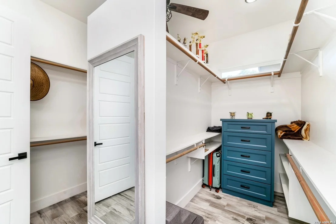 Photo of 452 Wentworth