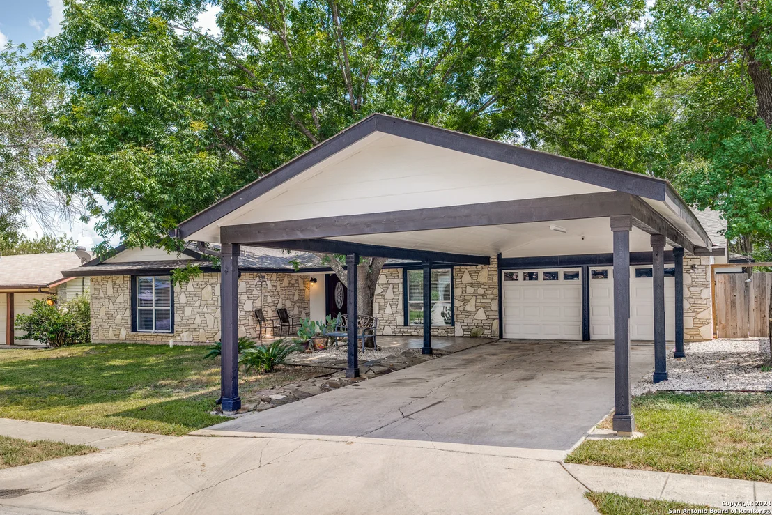 Photo of 9622 five forks