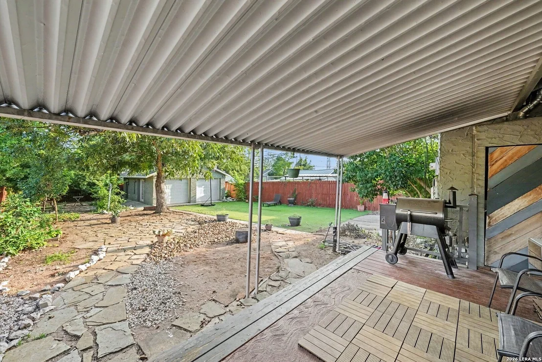 Photo of 109 THORAIN BLVD