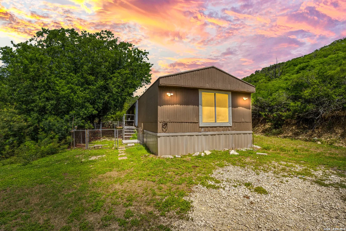 Photo of 18525 County Road 5722