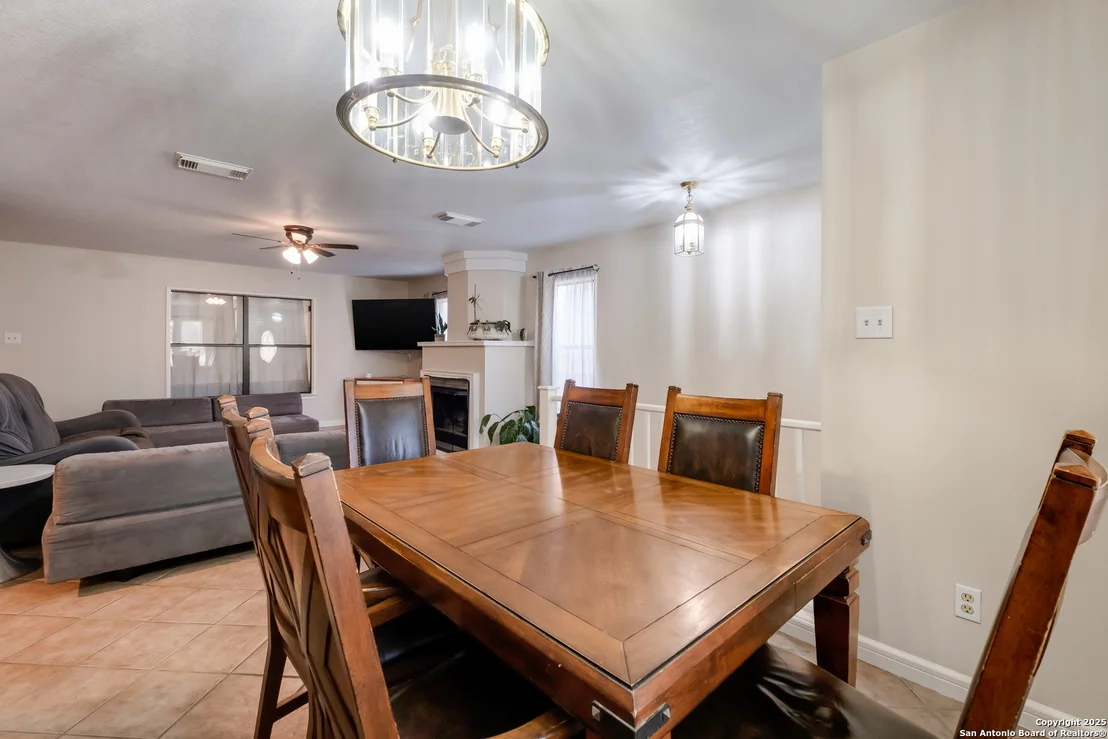 Photo of 13562 Mason Crest