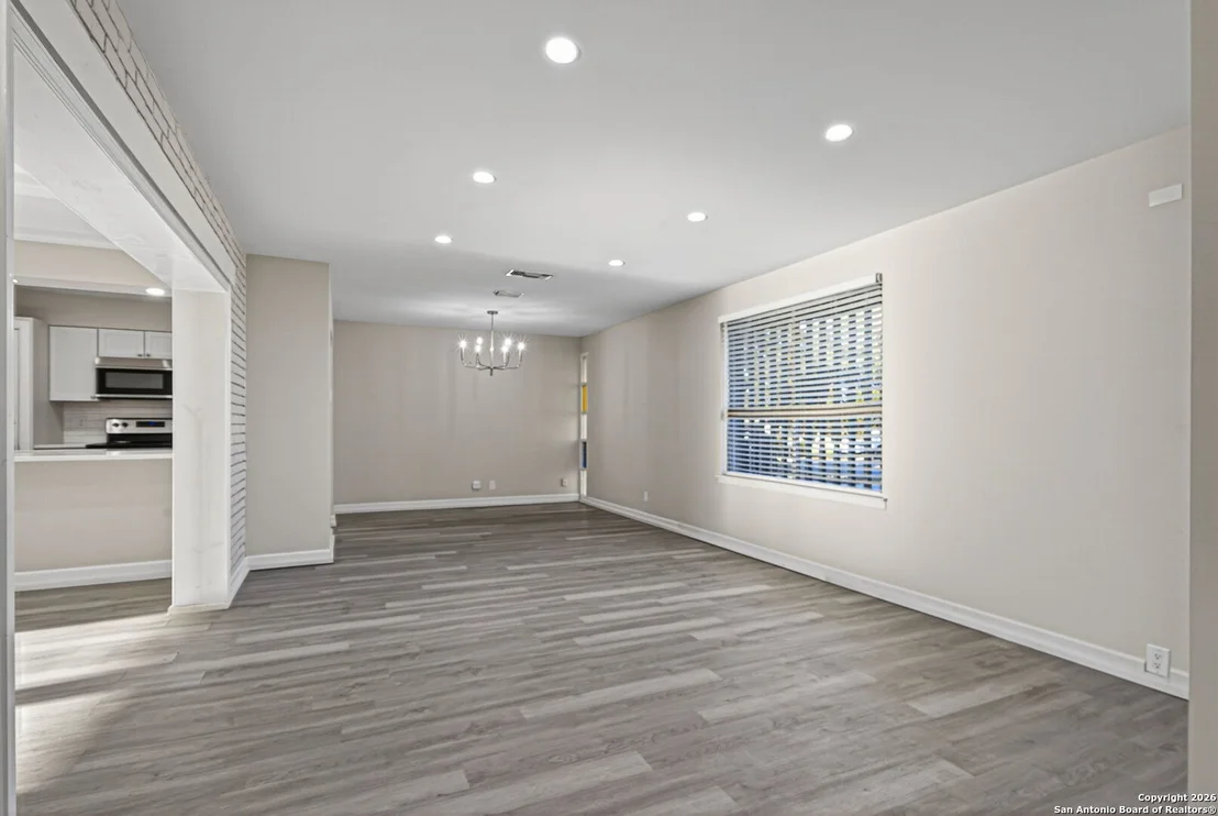 Photo of 1013 North Blvd