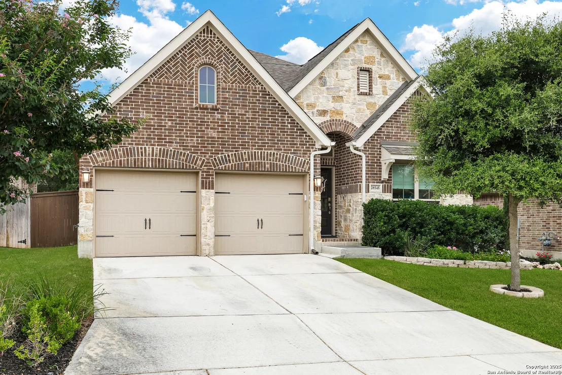 Photo of 28545 Shailene Dr