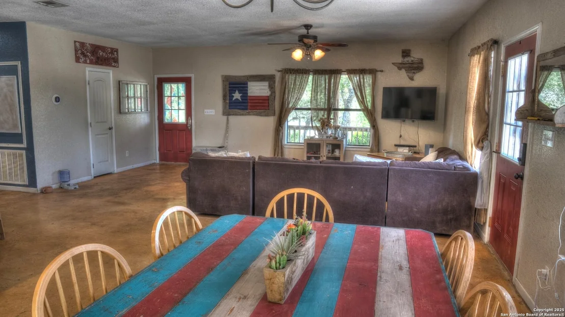 Photo of 121 David Rankin Rd