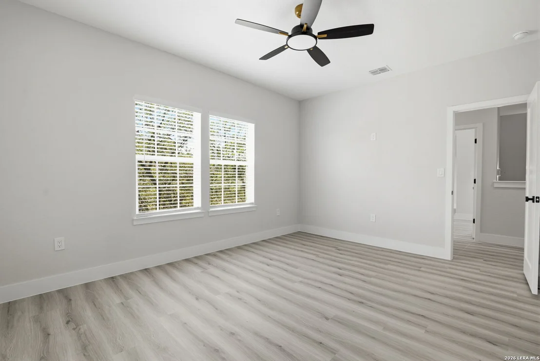 Photo of 1210 Lynx Bend