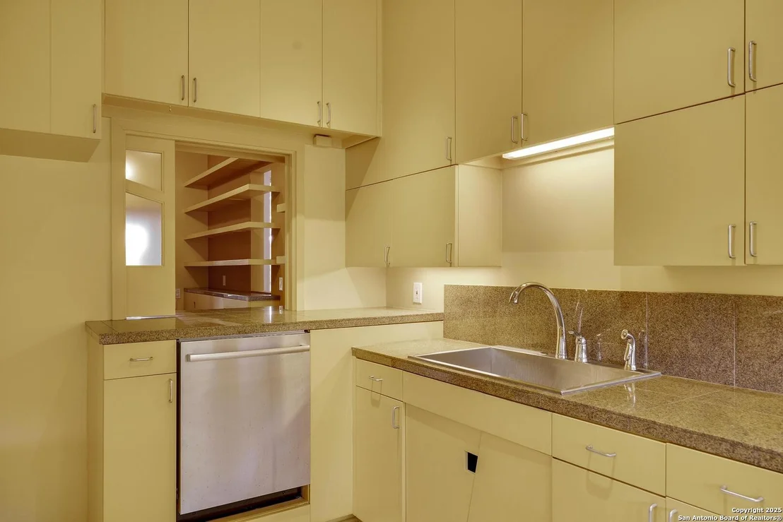 Photo of 30545 Bridlegate Drive