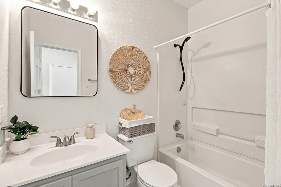 Photo of 8715 Laguna Rio