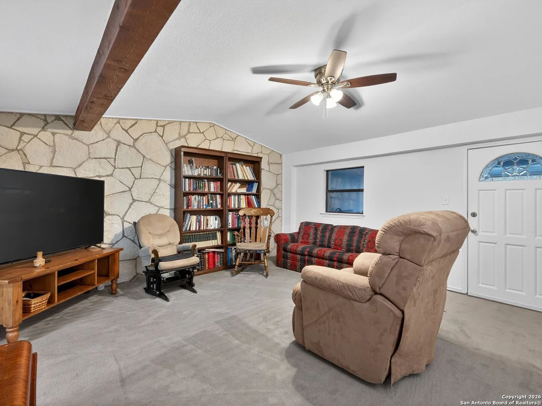 Photo of 166 Lovera Blvd
