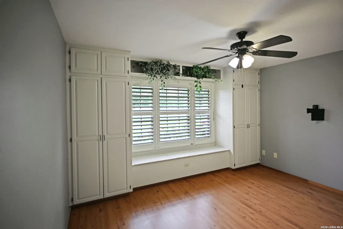 Photo of 125 RED OAK TRL