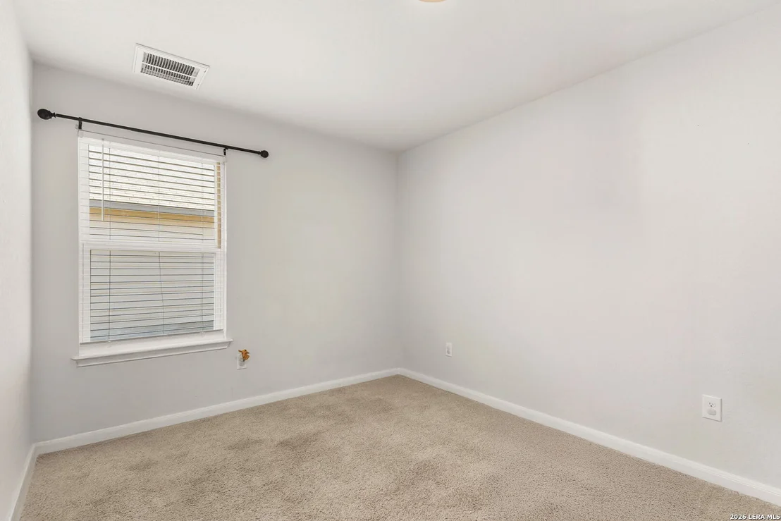 Photo of 338 Northshore Trail