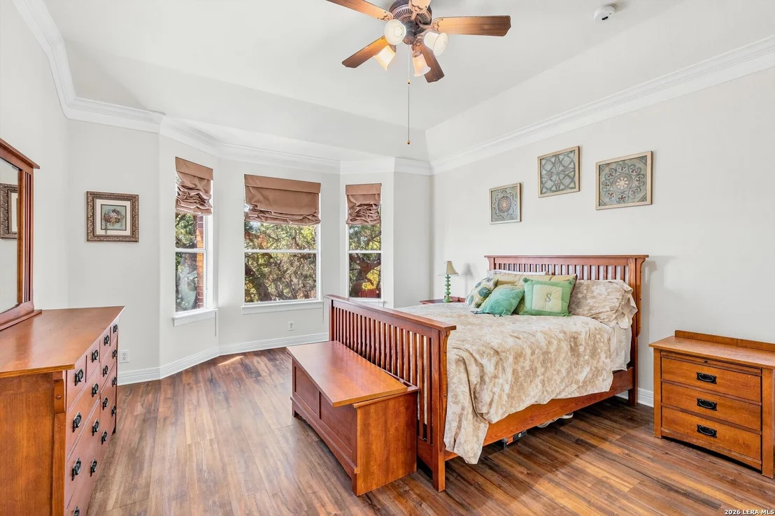 Photo of 3719 Sunset Cliff