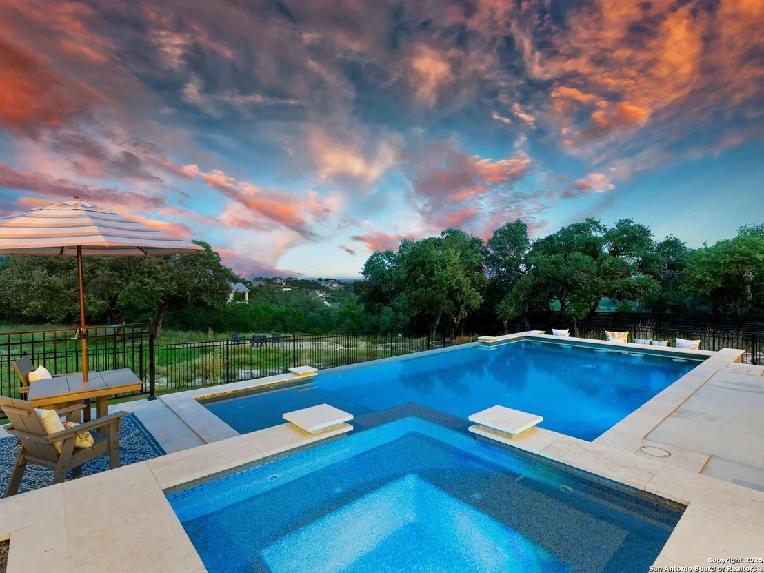 Photo of 207 River Bend