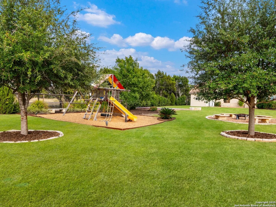 Photo of 211 Wellesley Landing