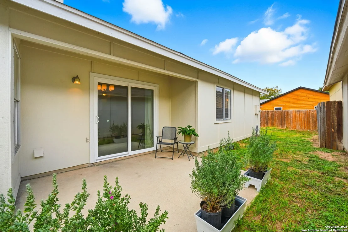 Photo of 10127 Pebblestone