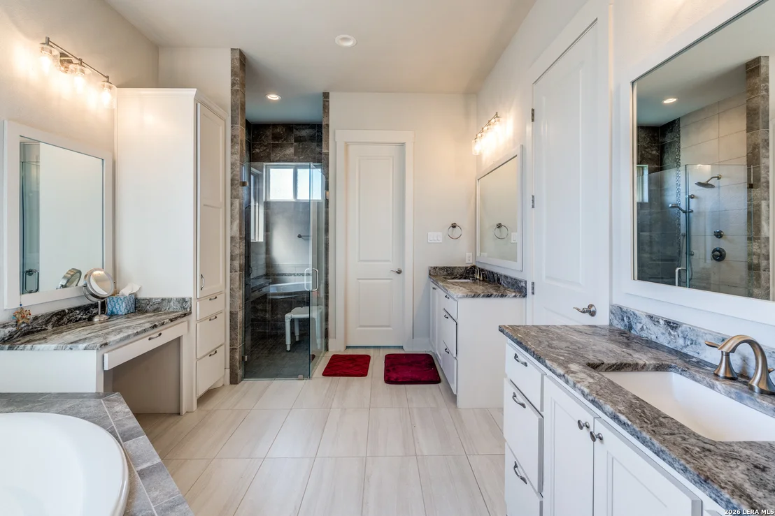 Photo of 230 Sabella