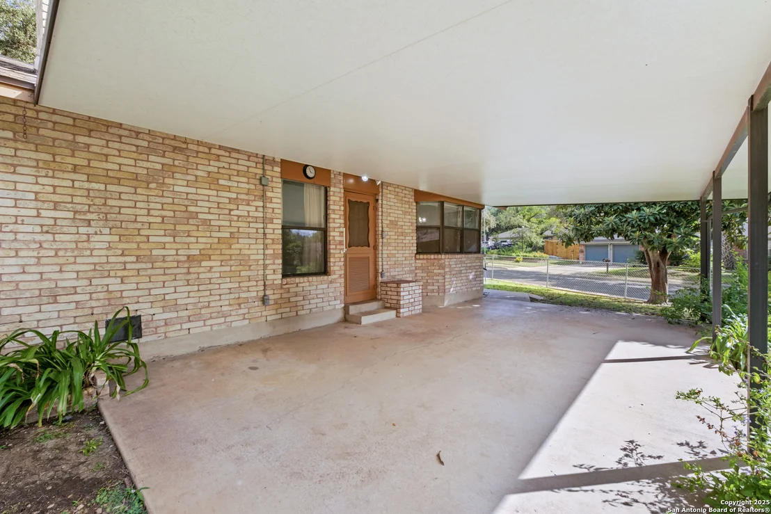 Photo of 7902 Misty Park