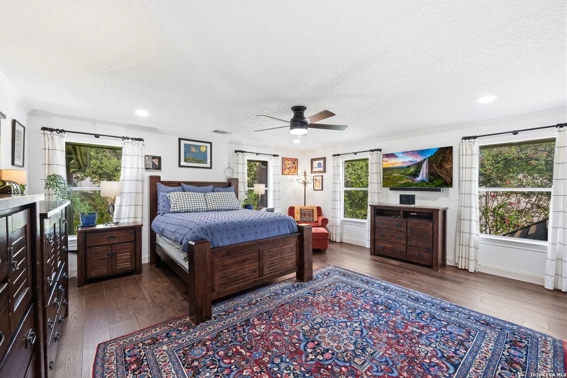 Photo of 2 Charterwood