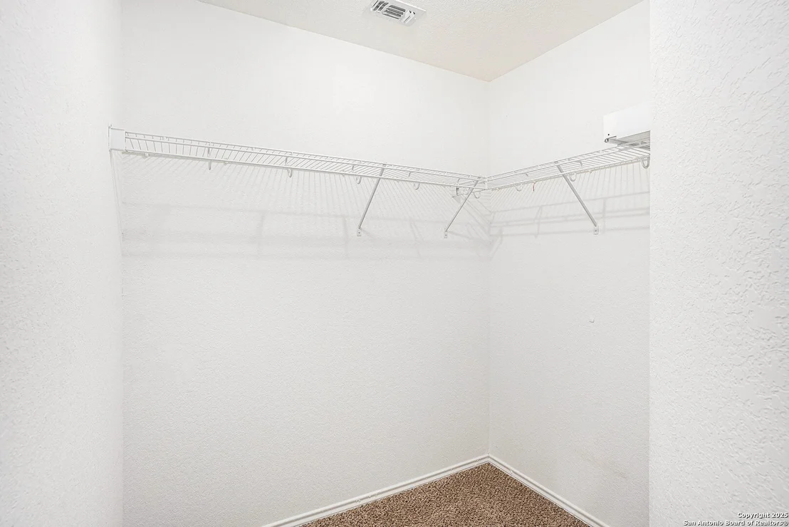 Photo of 10131 Cedarcliff