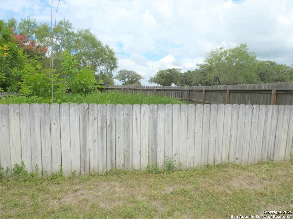 Photo of 158 Bronco Lane