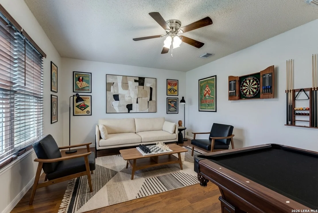 Photo of 9507 Shadowbrook