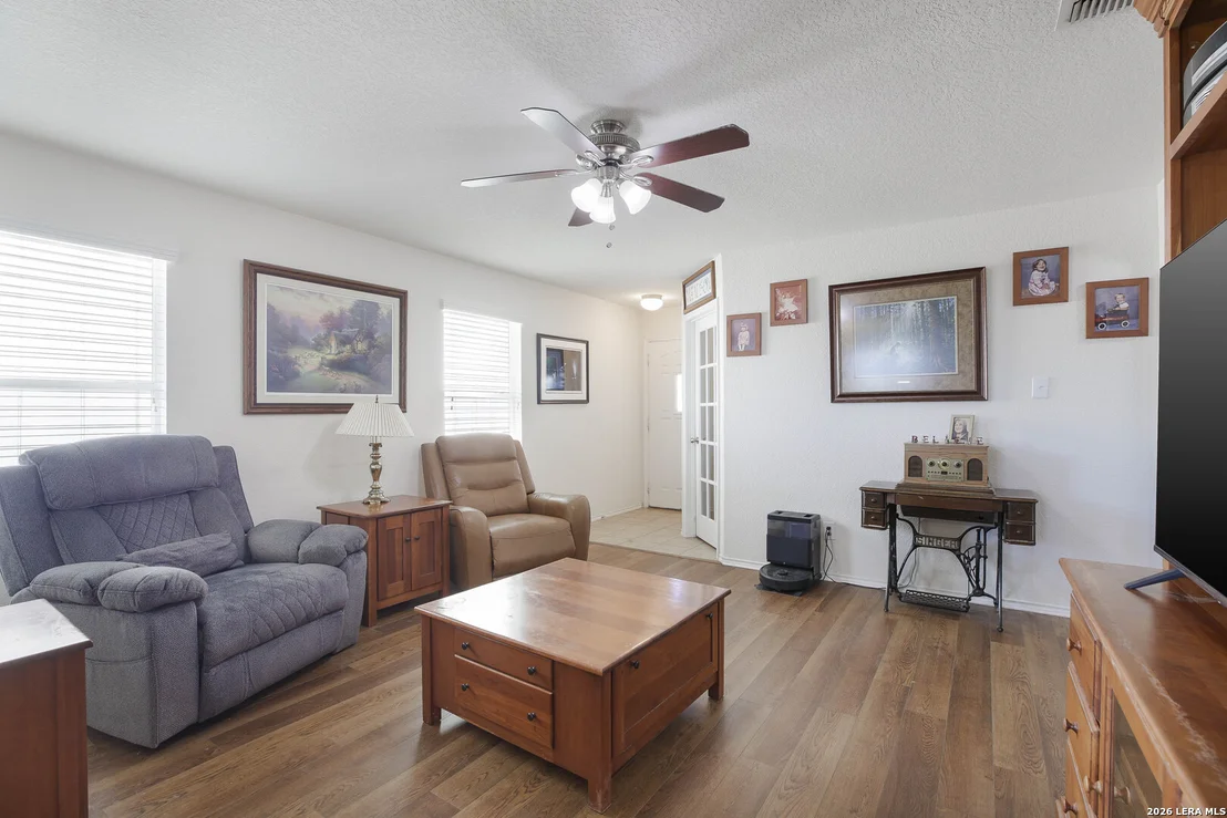 Photo of 3714 Hideaway