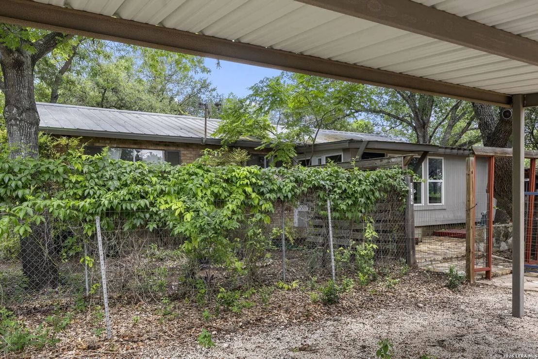 Photo of 346 RAINBOW DR