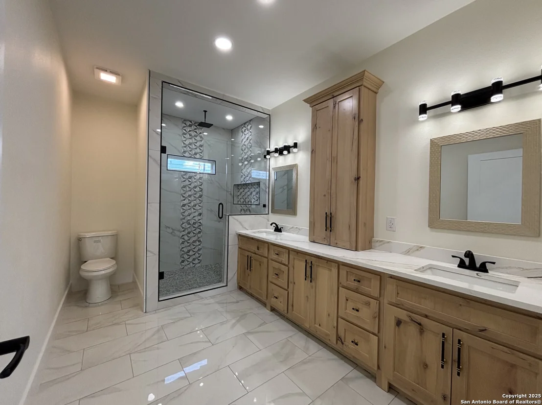 Photo of 809 N CAMP STREET