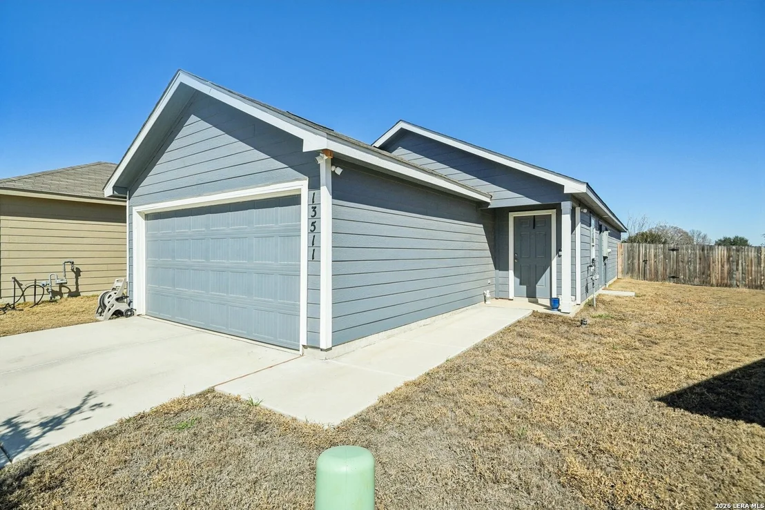 Photo of 13511 Barton Cv