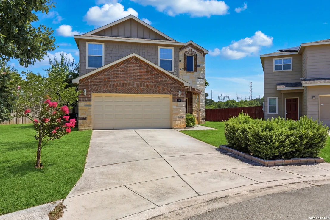 Photo of 493 Auburn Park