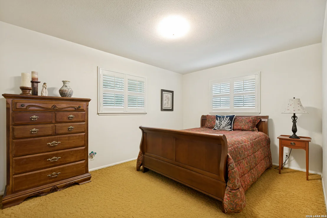 Photo of 5819 DEAN MARTIN ST