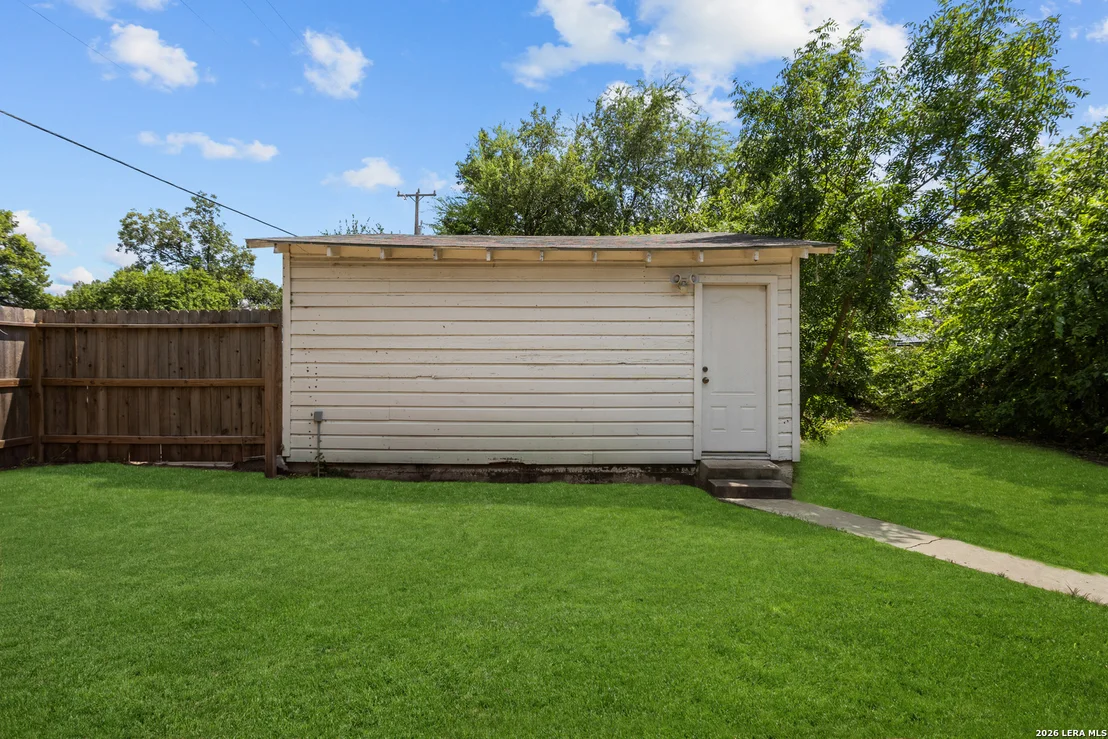 Photo of 1602 TEXAS AVE