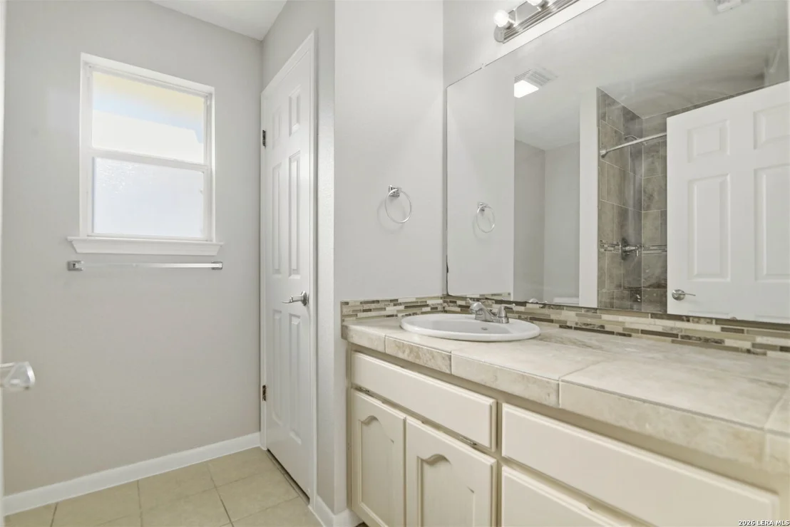 Photo of 23 SHADOW CIR