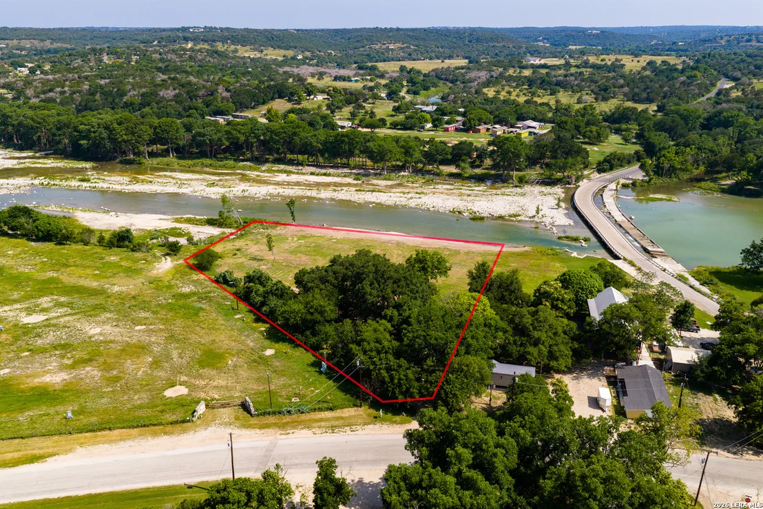Photo of 129 Old Ingram Loop