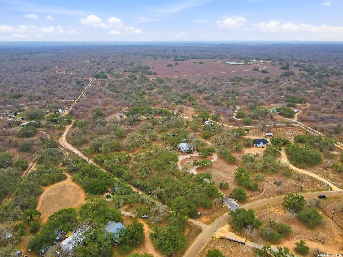 Photo of 561 County Road 785